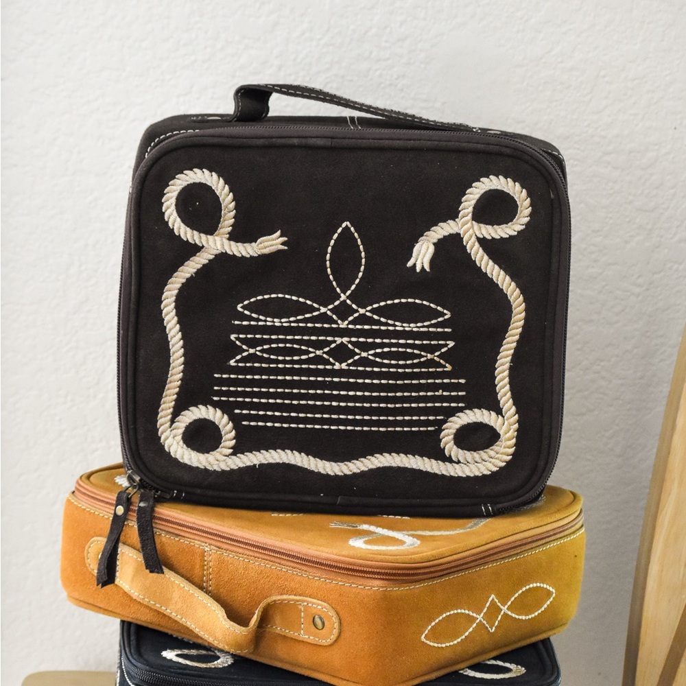 American Darling Brown Embroidered Jewelry Case